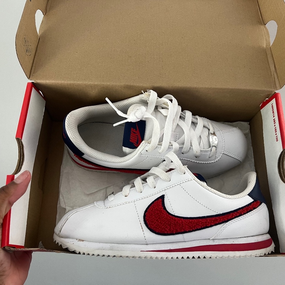 NIKE CORTEZ